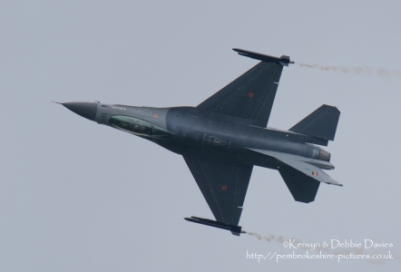 F-16