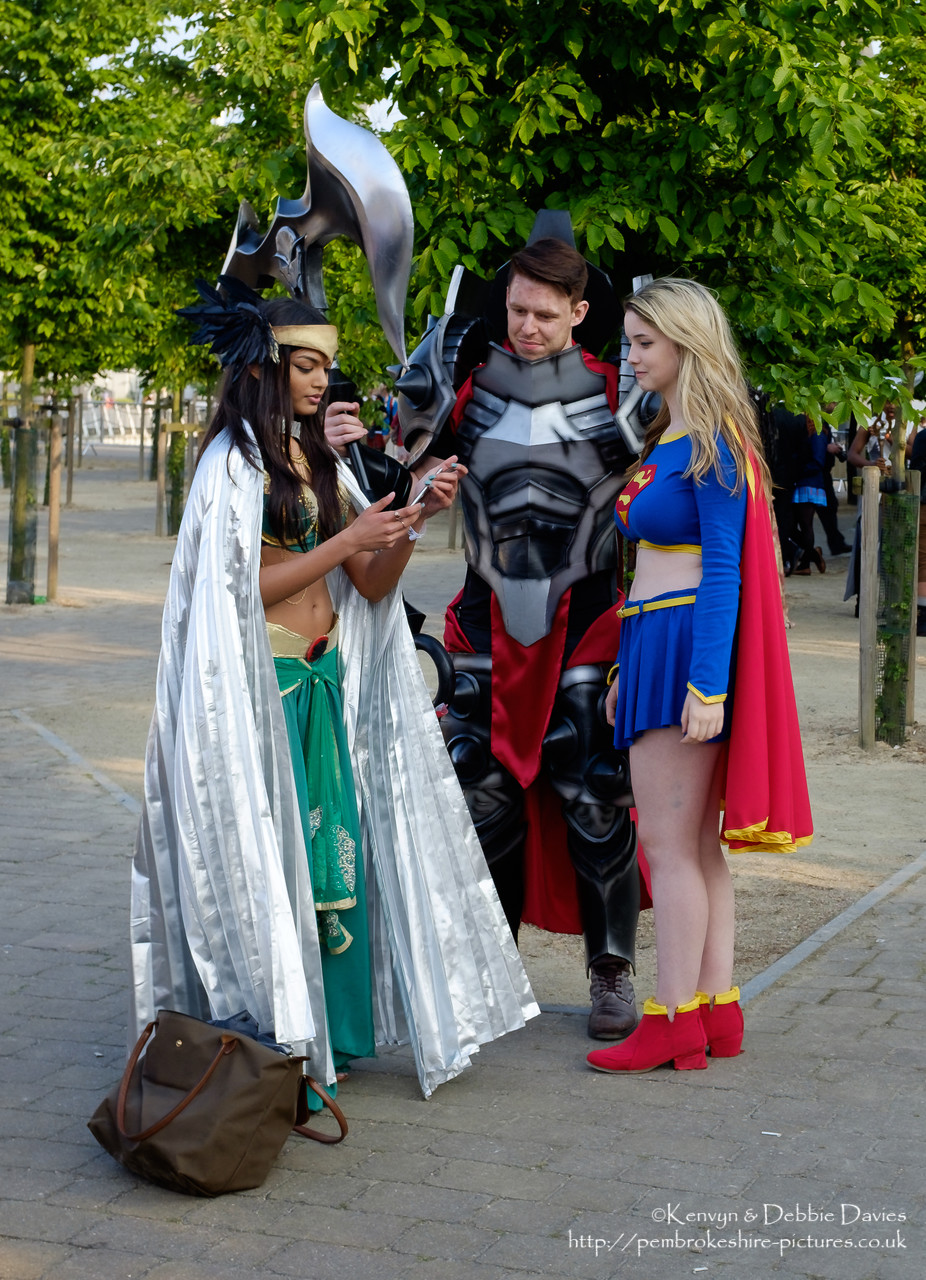 If you can identify the characters (or if you are one of the characters) then please email me at <a href="mailto:webmaster@pembrokeshire-pictures.co.uk">webmaster@pembrokeshire-pictures.co.uk</a>.