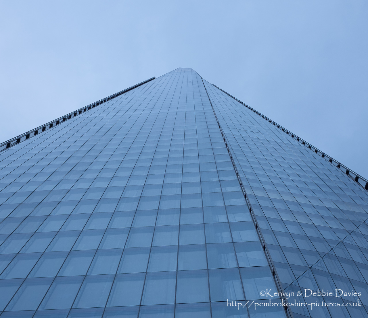 The Shard is the tallest building in Western Europe, its crystalline fa?ade transforming the London skyline with a   multi-use 310 m (1,016 ft) vertical city of high-quality offices, world-renowned restaurants, the 5-star Shangri-La hotel, exclusive residential apartments and the capital's highest viewing gallery.