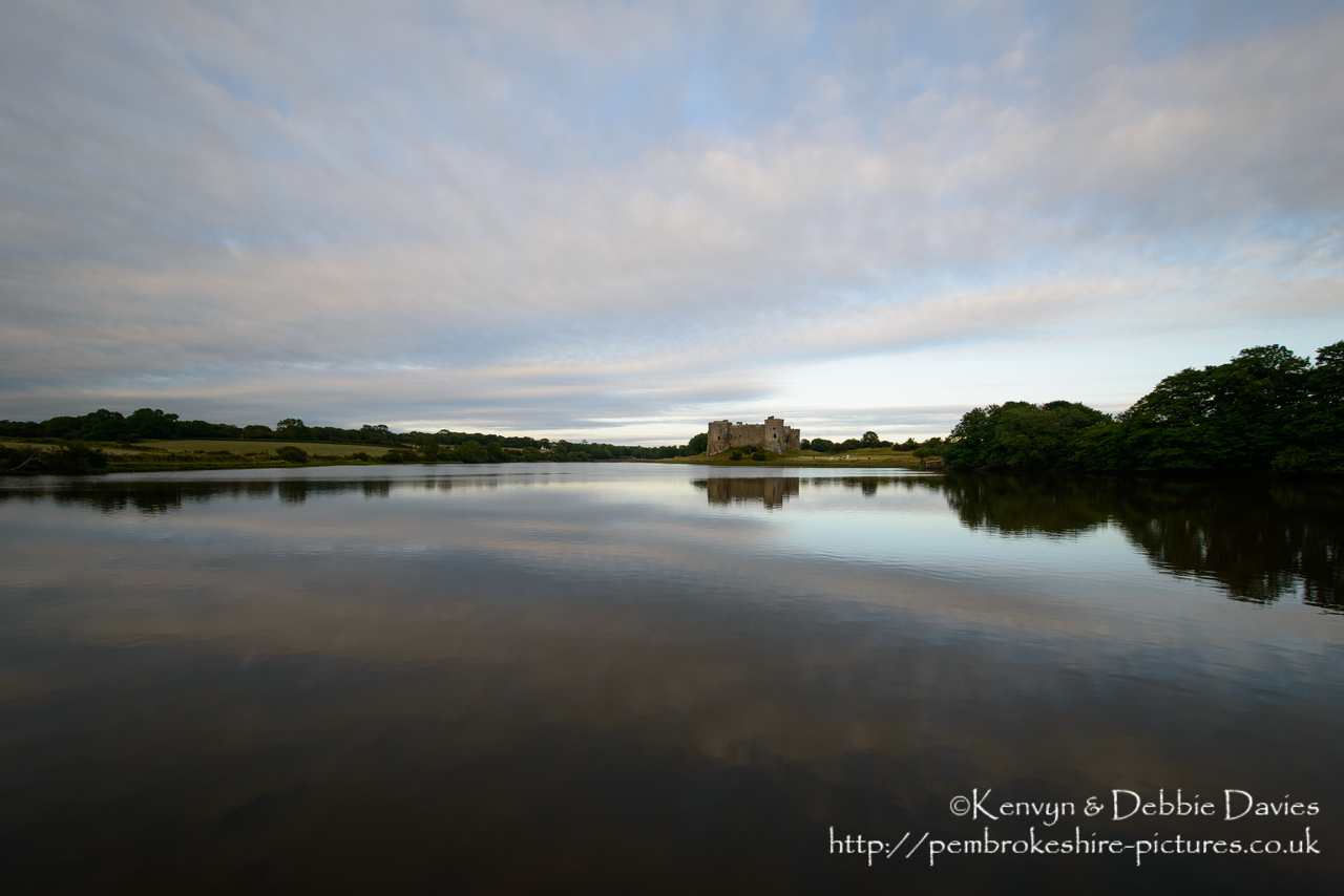 The present structure of Carew Castle was built by Sir Nicholas de Carew in the 13th Century. The last tournament of knights in Wales was held here by Sir Rhys ap Thomas in 1507, with over 600 knights attending. After changing hands several times it reverted to the de Carews and was finally abandoned in 1686.