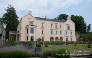 Aberglasney House and Gardens