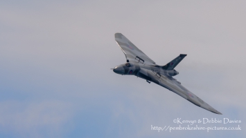 AVRO Vulcan XH558 "The Spirit Of Great Britain", Wales National Air Show 2015