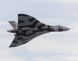 AVRO Vulcan XH558 "The Spirit Of Great Britain", Wales National Air Show 2015