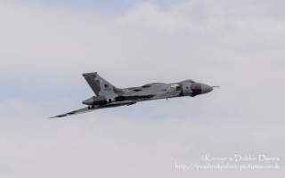 AVRO Vulcan XH558 "The Spirit Of Great Britain", Wales National Air Show 2015