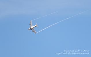 Hawker Hunter T.7 XL573 at Wales National Airshow 2015