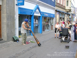 Busking, Copenhagen 2004