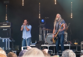 Reef at CarFest 2013