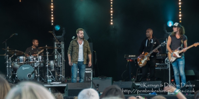 Alfie Boe at Carfest 2013