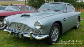 Aston Martin DB4 at Carfest 2013