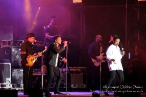 The Jacksons at CarFest 2017