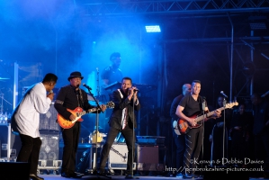 The Jacksons at CarFest 2017