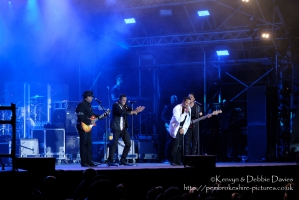 The Jacksons at CarFest 2017