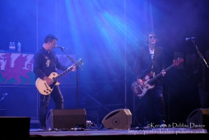 Manic Street Preachers at CarFest 2017