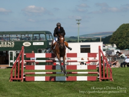 Show jumping at Pembrokeshire County Show