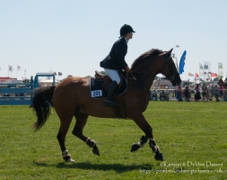 Show jumping at Pembrokeshire County Show