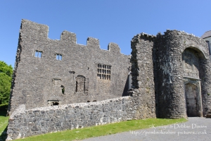 Oxwich Castle